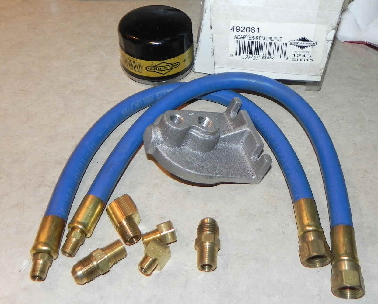 Briggs & Stratton Remote Oil Filter Kit Part No 492061