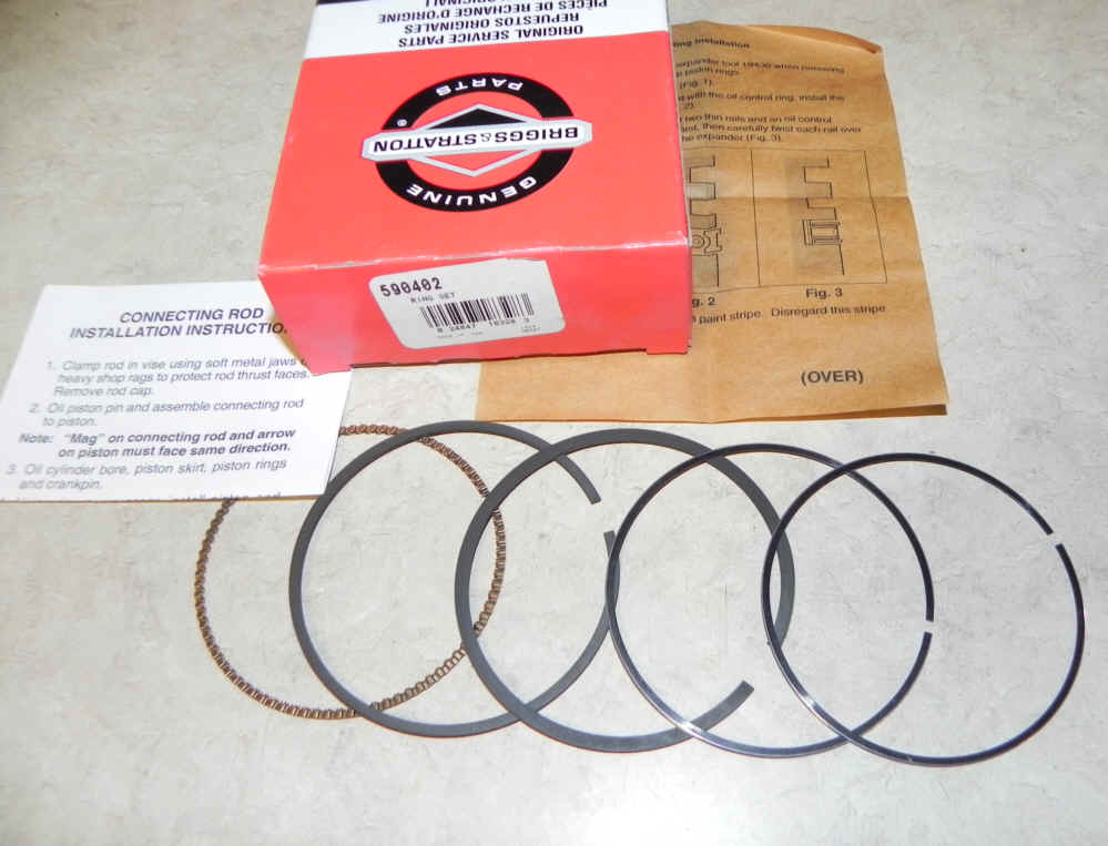 Briggs & Stratton RING SET-STD Part Number 590402