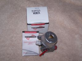 Tecumseh Carburetor Part No.  640076 AKA 640262A